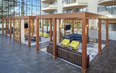 DoubleTree by Hilton Hotel Newark Airport