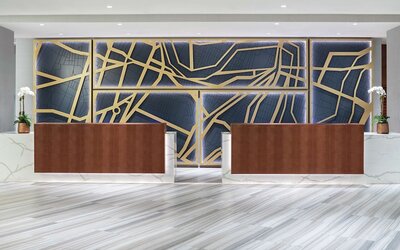 DoubleTree by Hilton Hotel Newark Airport
