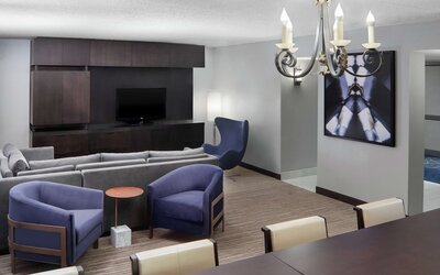 DoubleTree by Hilton Hotel Newark Airport
