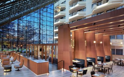 DoubleTree by Hilton Hotel Newark Airport