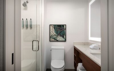 Residence Inn By Marriott New York Queens