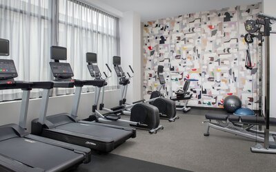 Residence Inn By Marriott New York Queens
