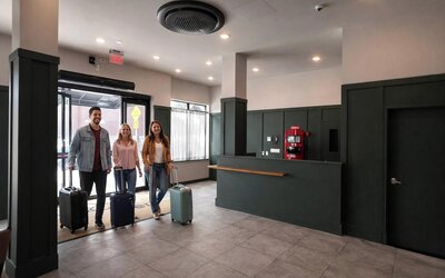 Dutch Hotel Long Island City New York , Belvilla District 6 Formerly Sonder