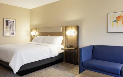 Holiday Inn Express & Suites Linden – Newark South by IHG