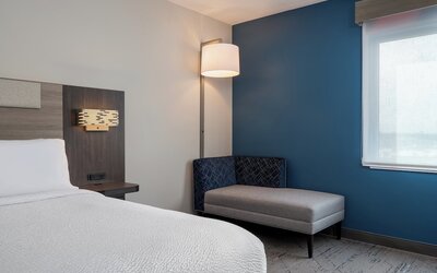 Holiday Inn Express & Suites Linden – Newark South by IHG