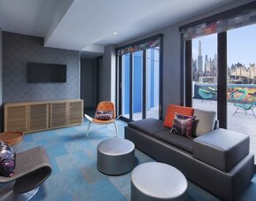 Aloft by Marriott Long Island City-Manhattan View
