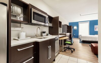 Home2 Suites by Hilton NY Long Island City/Manhattan View