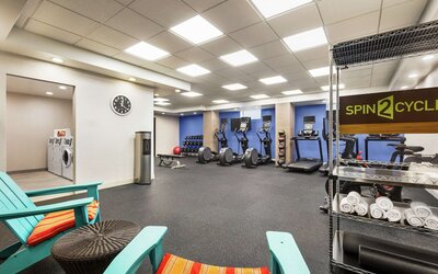 Home2 Suites by Hilton NY Long Island City/Manhattan View