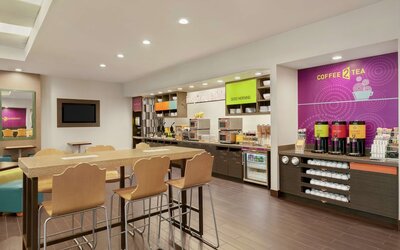 Home2 Suites by Hilton NY Long Island City/Manhattan View
