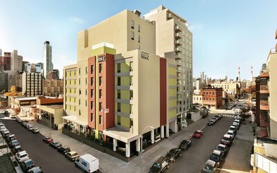 Home2 Suites by Hilton NY Long Island City/Manhattan View