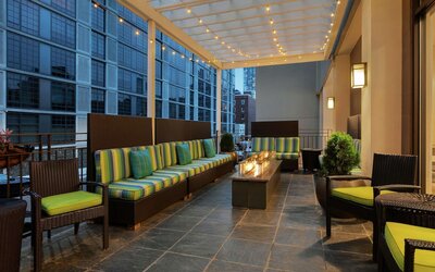Home2 Suites by Hilton NY Long Island City/Manhattan View