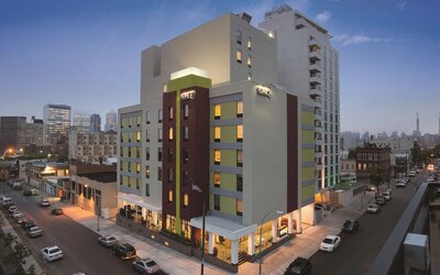 Home2 Suites by Hilton NY Long Island City/Manhattan View