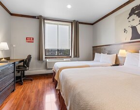 LIC Hotel