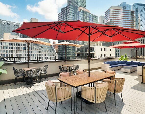 EVEN Hotel Long Island City - New York by IHG