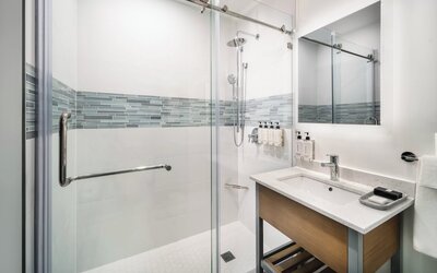 EVEN Hotel Long Island City - New York by IHG