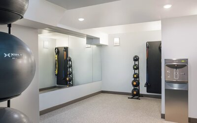 EVEN Hotel Long Island City - New York by IHG