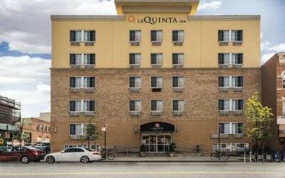 La Quinta Inn & Suites by Wyndham Brooklyn Downtown