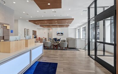 Hotel 1200