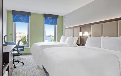 Hotel 1200
