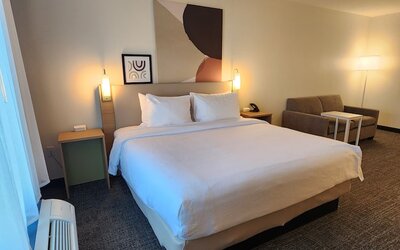 Spark by Hilton Rahway