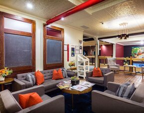 Henry Norman Hotel