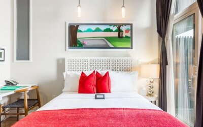 Henry Norman Hotel