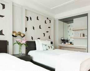 The Tillary Hotel