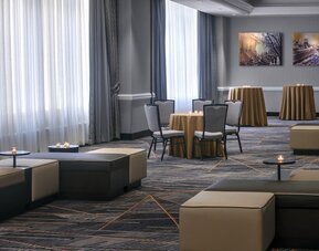 New York Marriott at the Brooklyn Bridge