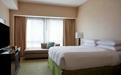 New York Marriott at the Brooklyn Bridge