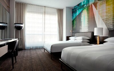 New York Marriott at the Brooklyn Bridge