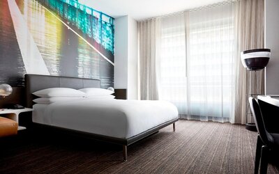 New York Marriott at the Brooklyn Bridge