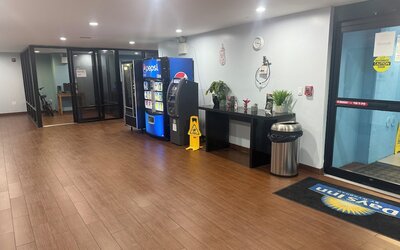 Days Inn by Wyndham Brooklyn Borough Park
