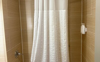 Days Inn by Wyndham Brooklyn Borough Park