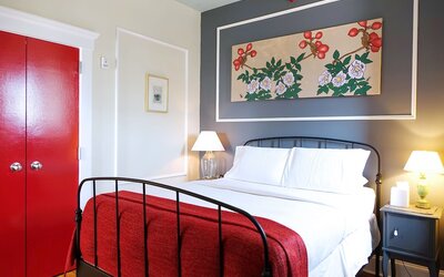 The Box House Hotel