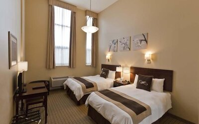 Pointe Plaza Hotel