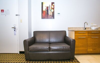 Pointe Plaza Hotel