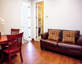 Aura Hotel Brooklyn