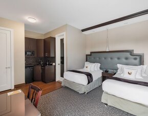 Aura Hotel Brooklyn