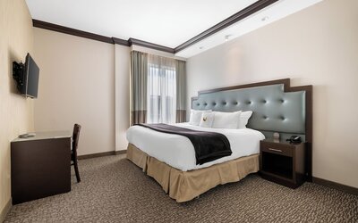 Aura Hotel Brooklyn