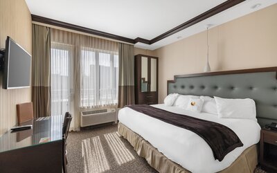 Aura Hotel Brooklyn