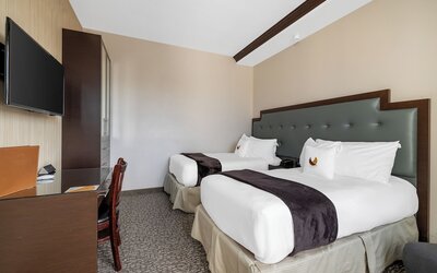 Aura Hotel Brooklyn