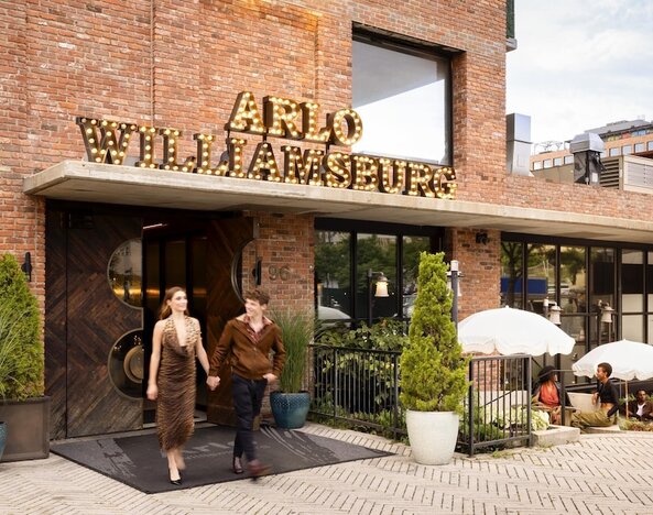 Arlo Williamsburg