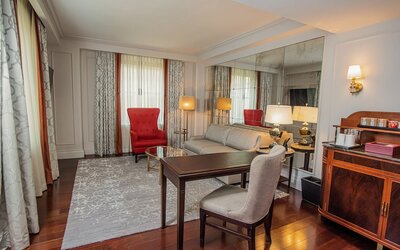 InterContinental New York Barclay by IHG
