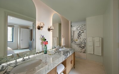 JW Marriott Essex House New York