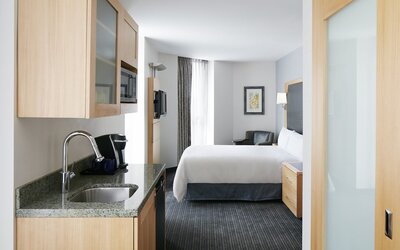World Center Hotel