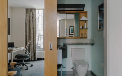 World Center Hotel