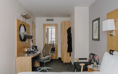 World Center Hotel