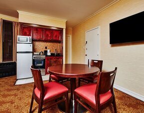 Radio City Apartments