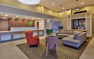 Holiday Inn Westbury - Long Island by IHG