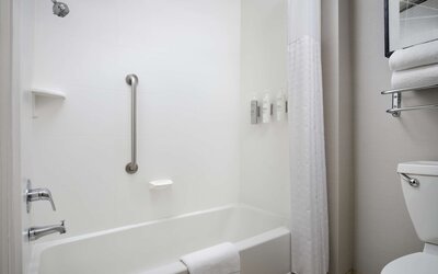 Homewood Suites by Hilton Carle Place - Garden City, NY